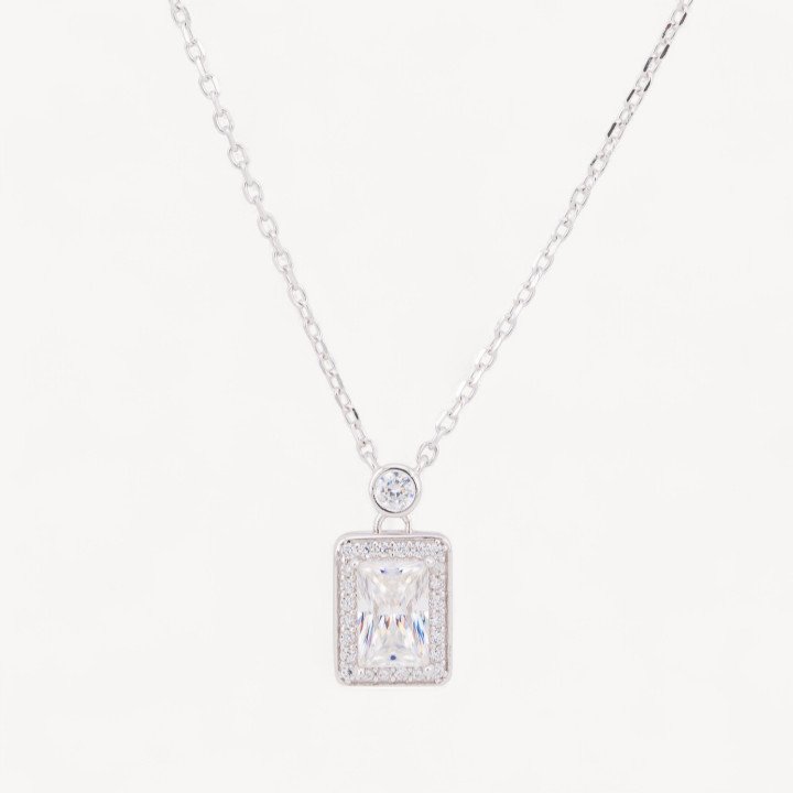 Collana Con Pendente In Argento Con Moissanite