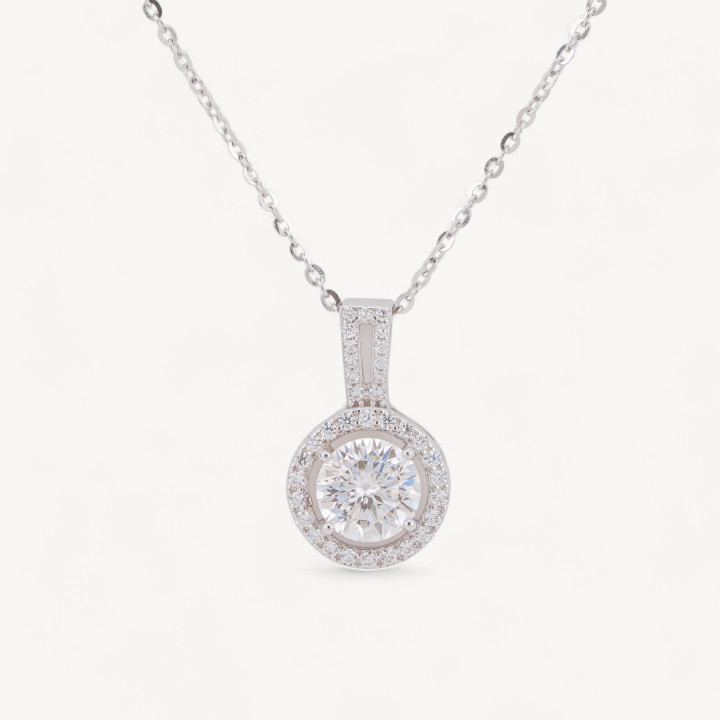Collana Con Pendente In Argento Con Moissanite