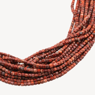 Diaspro Rosso Cubo Taglio Rigido Sfaccettato 2,5mm