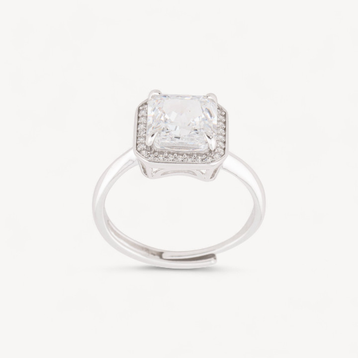 Anello In Argento Con Corindone Bianco