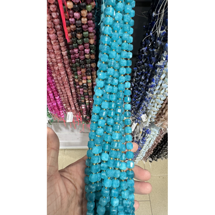 Giada Taglio Rigido Cubo Sfaccettato 10mm Blu Turchese