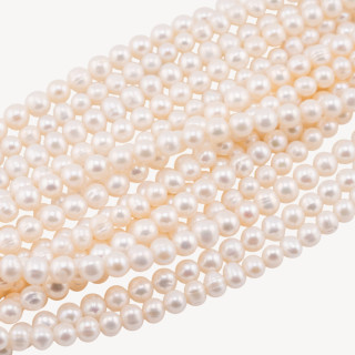 Perle Di Fiume Microperle Semiround A+ 4,5-5,5mm Bianco