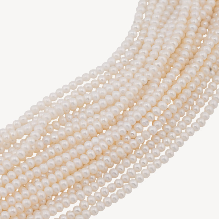 Perle Di Fiume Tonde 4,0-4,5mm AA+ Bianco