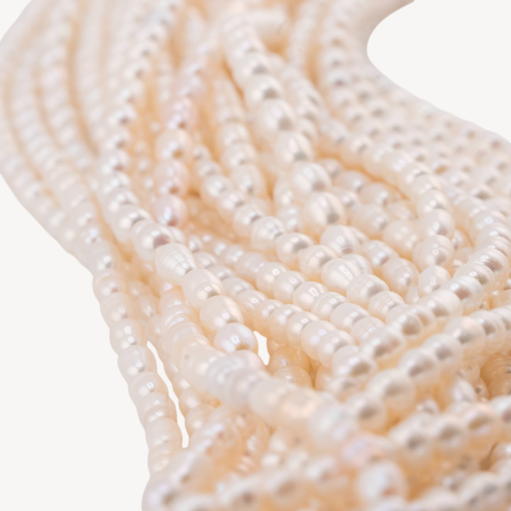 Perle Di Fiume Microperle Chicco Di Riso AA+ 4-5mm Bianco