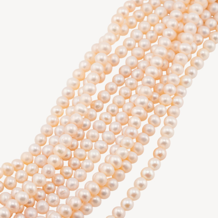 Perle Di Fiume Tonde 4,0-4,6mm AA+ Bianco