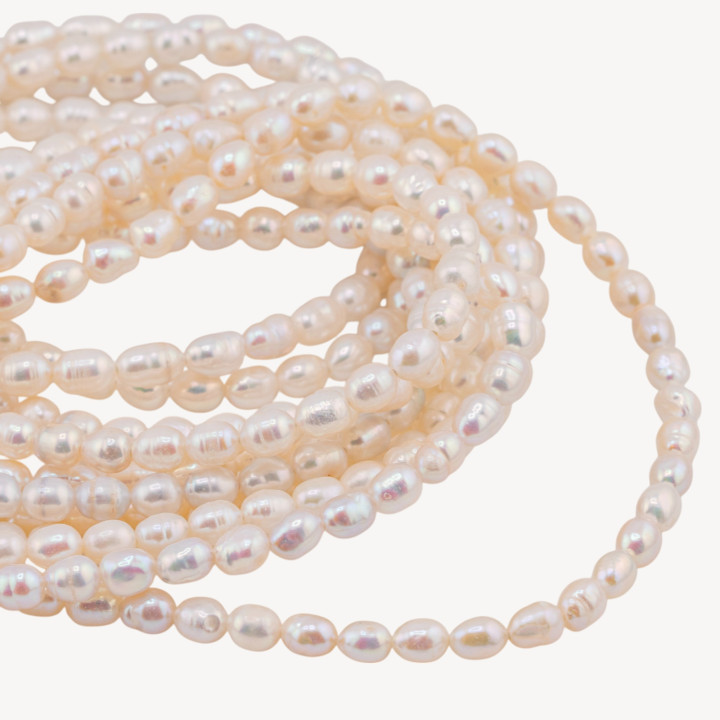 Perle Di Fiume Microperle Chicco Di Riso AA+ 4,5-5mm Bianco