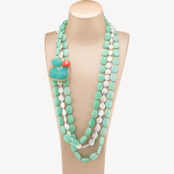 Collana Di Perle Di Fiume E Pietre Dure Ovali Con Laterale Di Pietre Dure Grezze Dorate 70cm