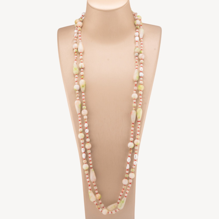 Collana Di Pietre Dure A Goccia E Sfere Con Perle Di Fiume Con Nodini 160cm Verde Chiaro