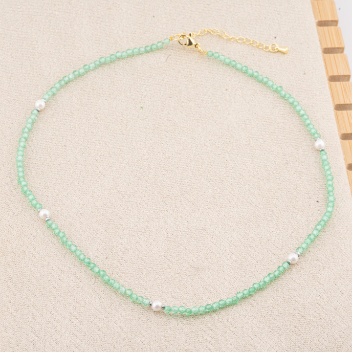 Collana con Cristalli Verdi Chiaro E Perle Di Maiorca Con Chiusura e Catenina In Acciaio Dorato 10pz
