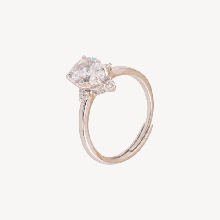 Anello Gioiello In Argento 925 Regolabile Con Corindone Sintetico Goccia Bianco Rodiato JL200049