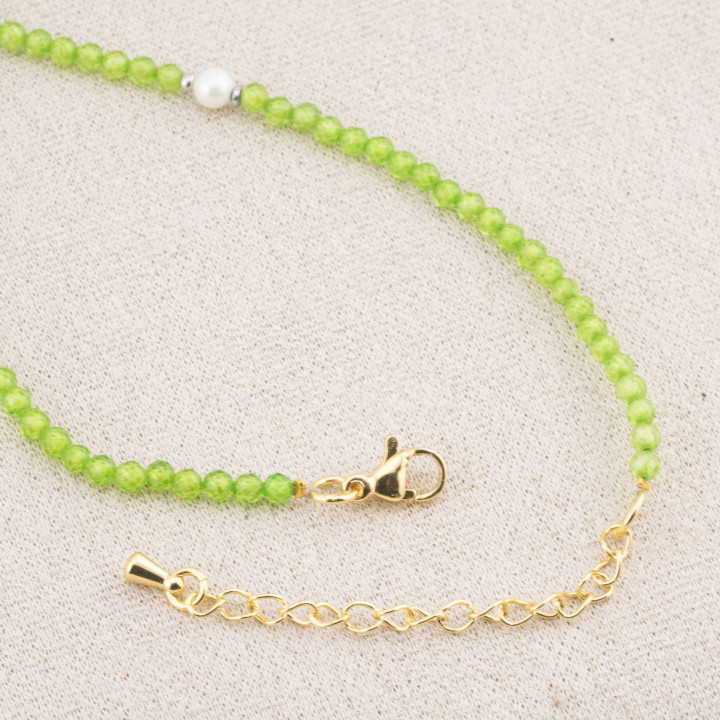 Collana con Cristalli Verdi E Perle Di Maiorca Con Chiusura e Catenina In Acciaio Dorato 10pz