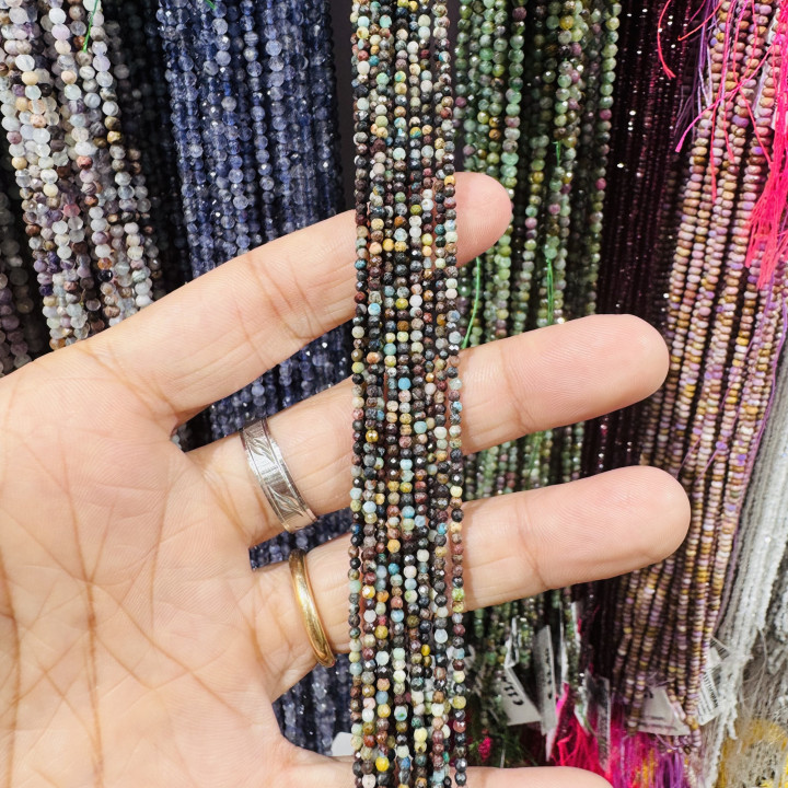 Giada Africana Perlina Tonda Sfaccettata Diamond Cut 2mm