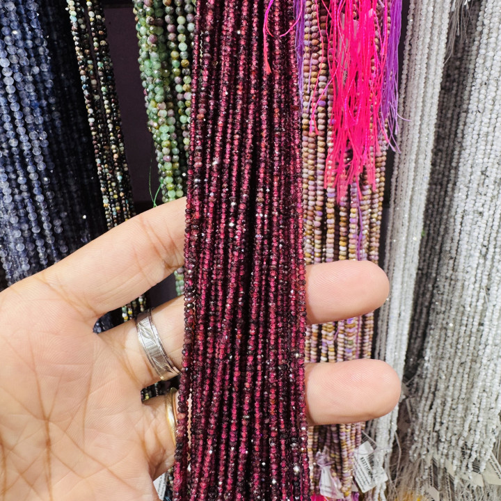 Granato Perlina Rondella Sfaccettata Diamond Cut 2,5x1,5mm