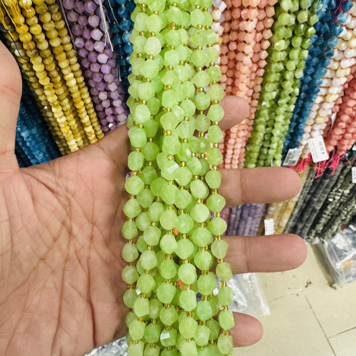 Giada Taglio Rigido Oliva Twist Sfaccettata 6mm Peridot