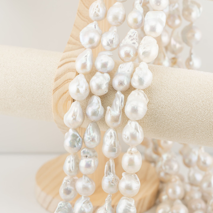 Perle Di Fiume Barocche (PWN) 80-100gr 13-15mm Bianco