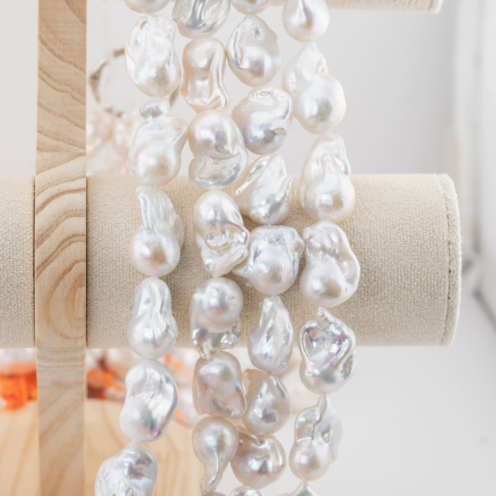 Baroque Drop River Pearls (NBQ) 90-100gr White