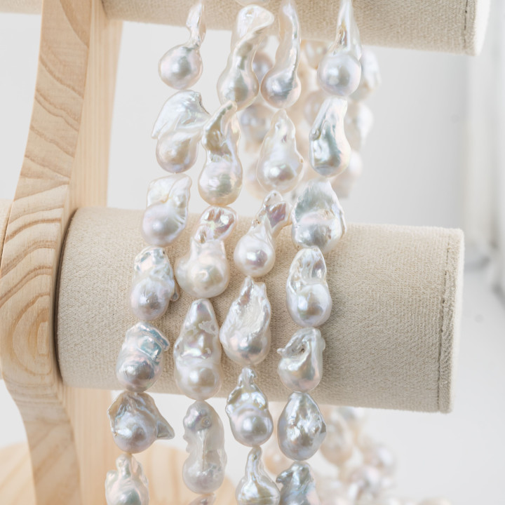 Perle Di Fiume Barocche A Goccia (FWQ) 65-70gr Bianco