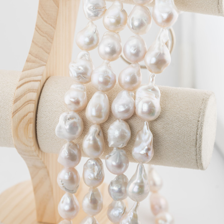 Baroque Teardrop River Pearls (YNG) 110-120γρ