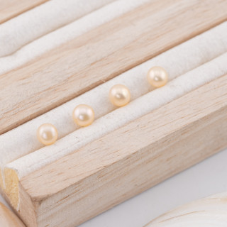 Perle Di Fiume Bottoni Cabochon 1 Foro  (AAAA)  5,0-5,5mm 12 Paia