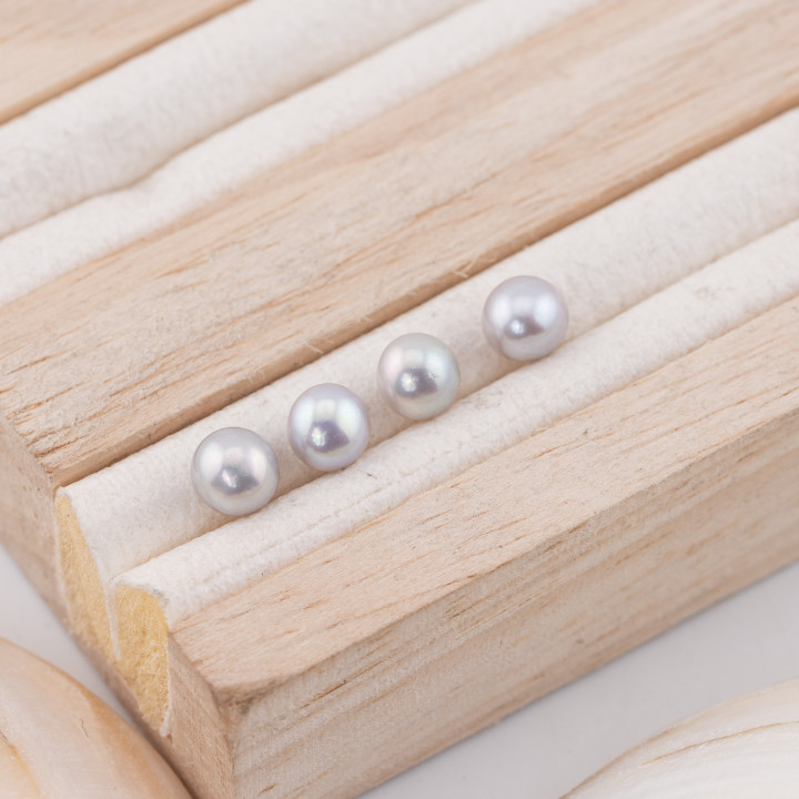 Perle Di Fiume Bottoni Cabochon 1 Foro  (AAAA)  5,5-6,0mm 12 Paia Grigio