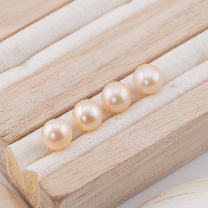 Perle Di Fiume Bottoni Cabochon 1 Foro  (AAAA)  8,0-8,5mm 12 Paia Rosa