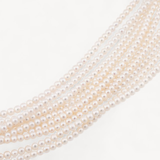 Perle Di Fiume Tonde 4,0-4,5mm AAAA+ Bianco