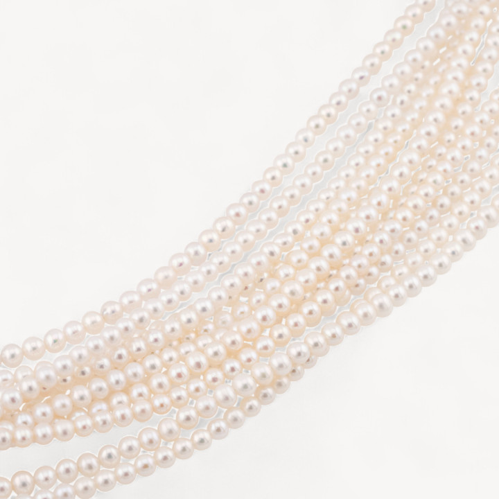 Perle Di Fiume Tonde 4,0-4,5mm AAAA+ Bianco