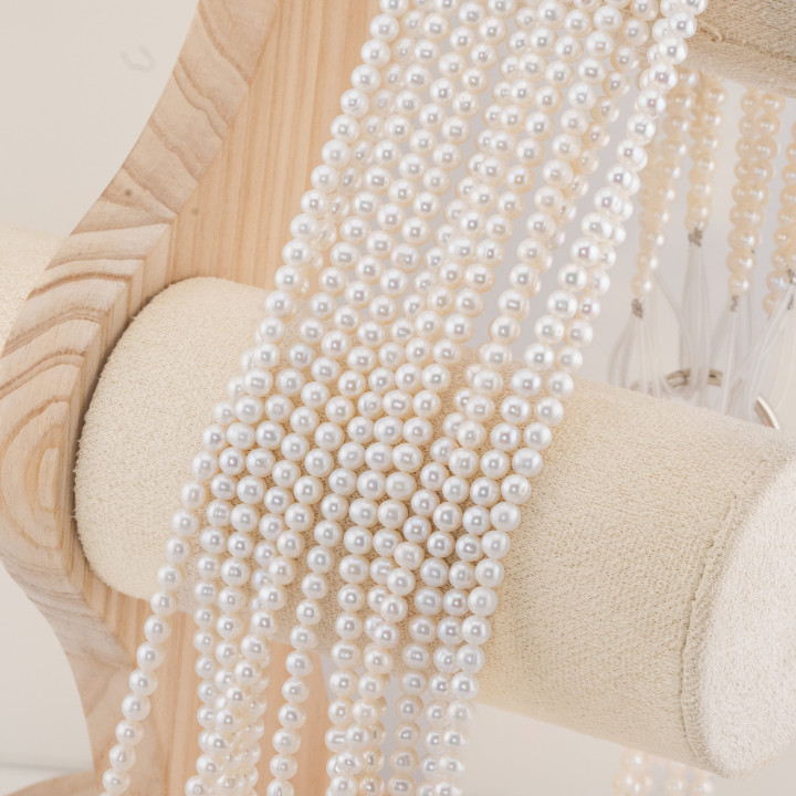 Perle Di Fiume Tonde 4,0-4,5mm AAA+  Bianco