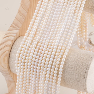 Perle Di Fiume Tonde 4-4,5mm AA+ Bianco