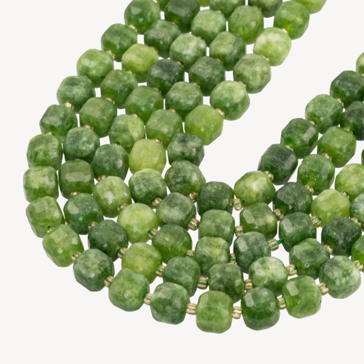 Giada Taglio Rigido Cubo Sfaccettato 10mm Verde Bosco