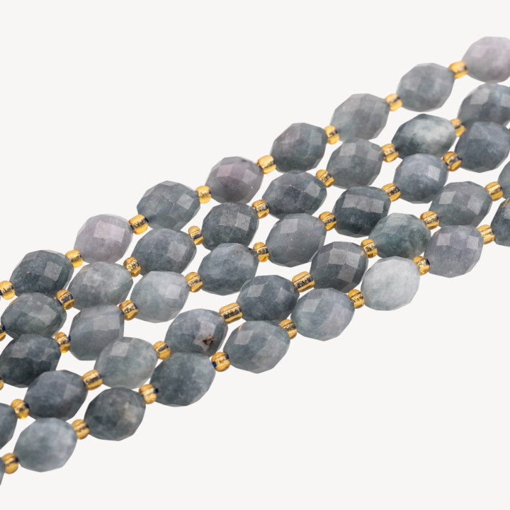 Giada Taglio Rigido Oliva Sfaccettata 8x10mm Giada Grigia