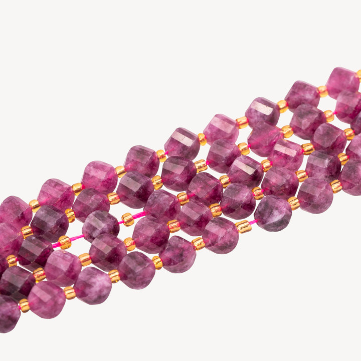 Giada Taglio Rigido Oliva Twist Sfaccettata 6mm Viola