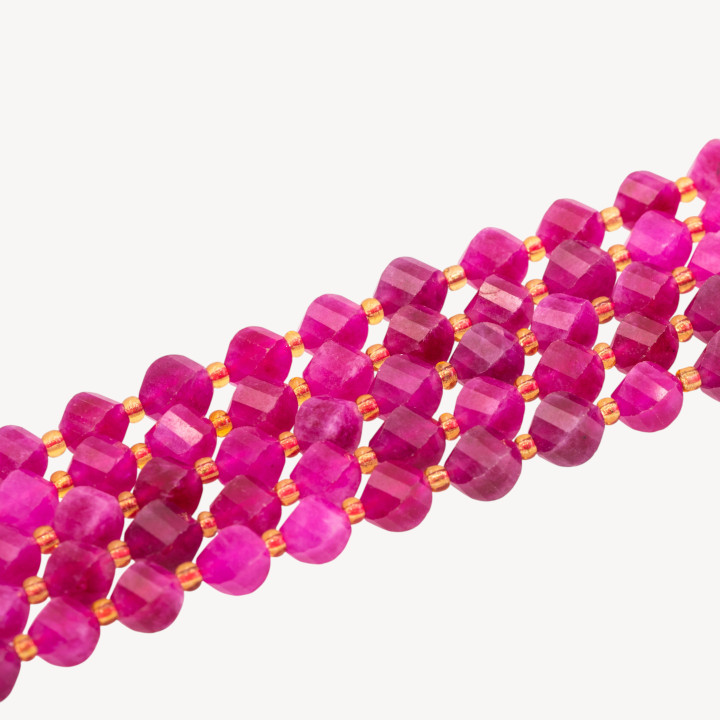 Giada Taglio Rigido Oliva Twist Sfaccettata 6mm Fucsia