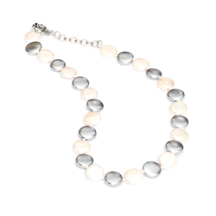 Majorcan Pearl Necklace: Elegance and Refinement for your Style